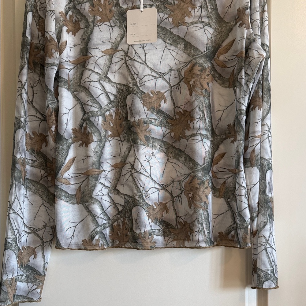 DAVI & DANI Camouflage Long Sleeve Mesh Top - Gray and Brown - Picture 6 of 8